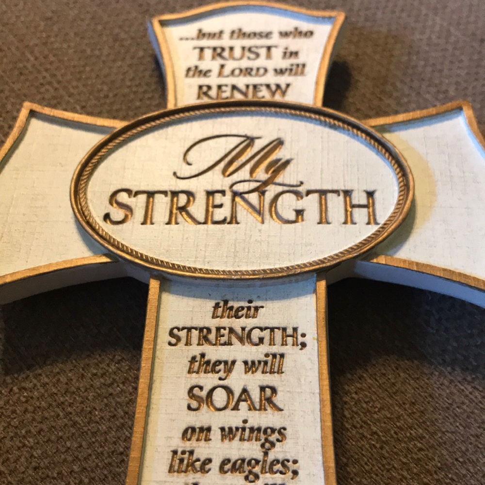 “My Strength” Cross - Picture 3 of 6